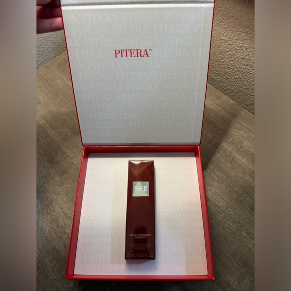 SK-2 Aging Skin Facial Treatment Essence with Antioxidants - Picture 6 of 7